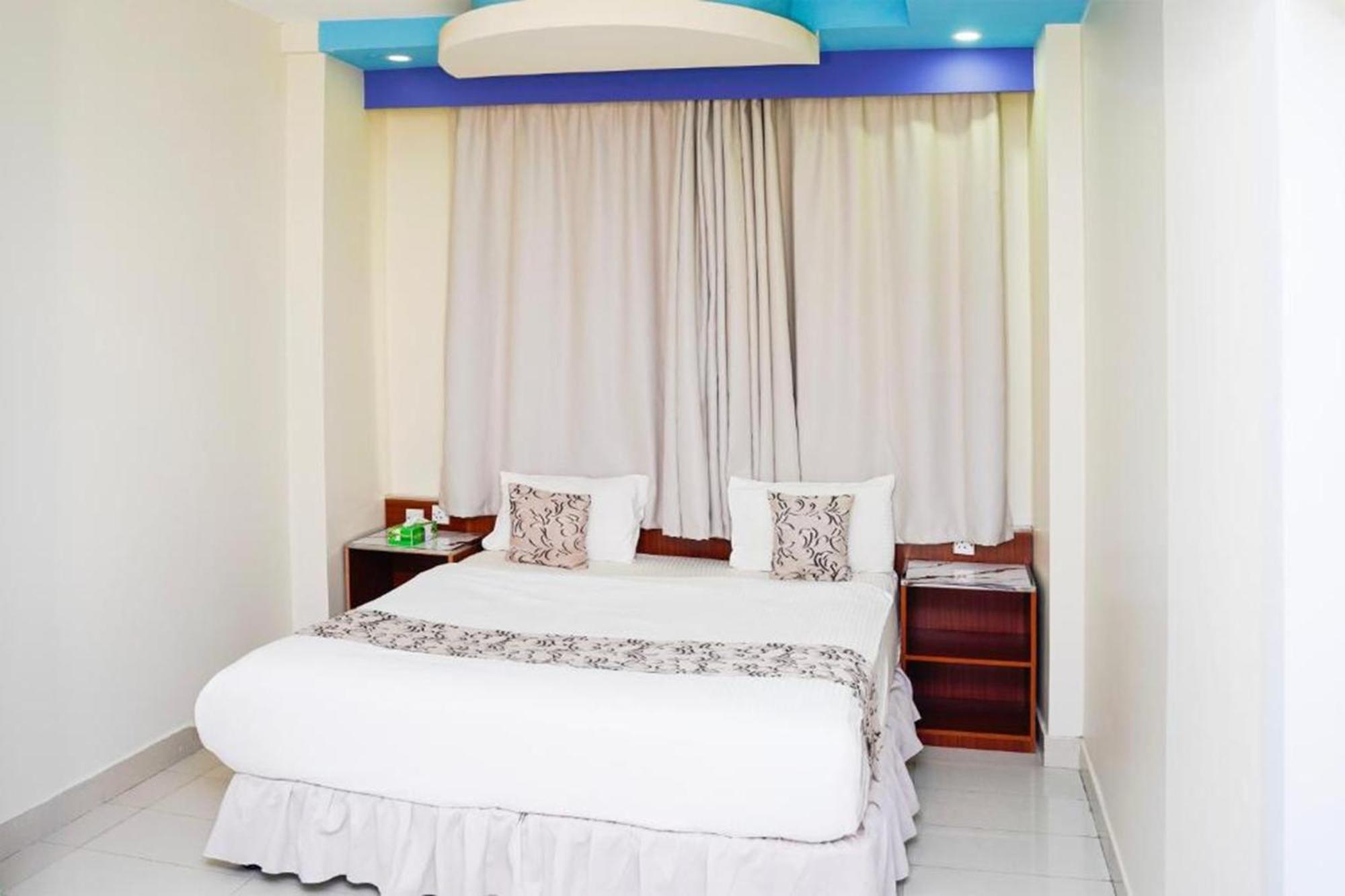 Al Bayrahaa Hotel Apartments Seeb Exterior foto